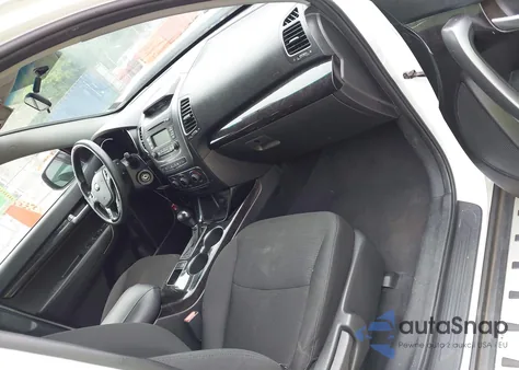 2014 Kia Sorento Lx from USA, damaged, VIN 5XYKT3A68EG463557